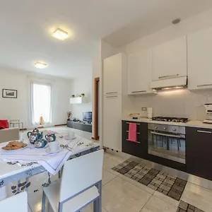  Apartment Residenza Leon D'oro Italien